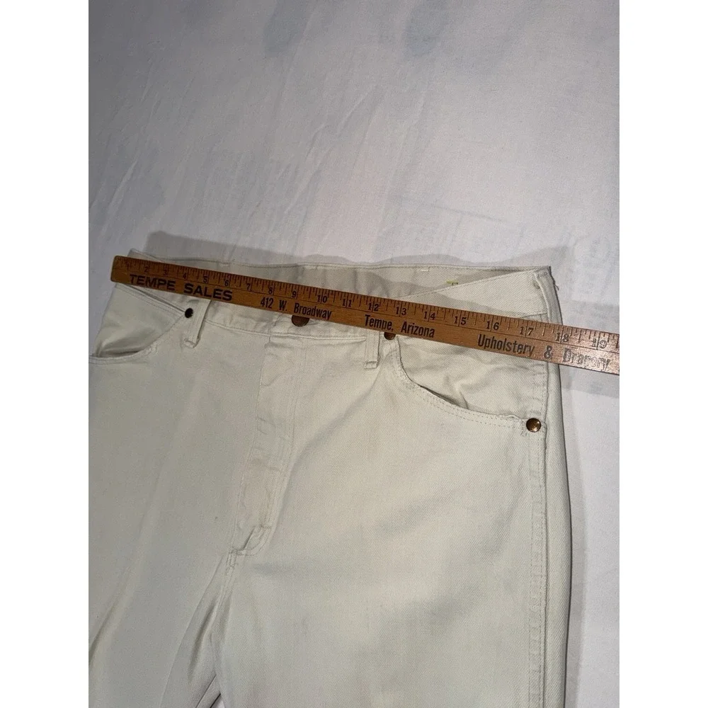 Vintage Wrangler Jeans Made In USA White/cream  Size 36x34 - Picture 5 of 6